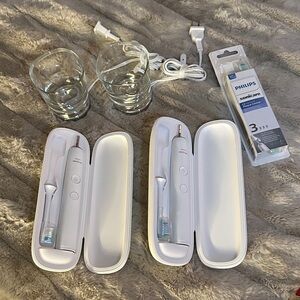 Philips Sonicare White Toothbrush Duo Set